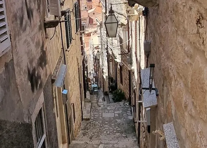Lorenzo Old Town