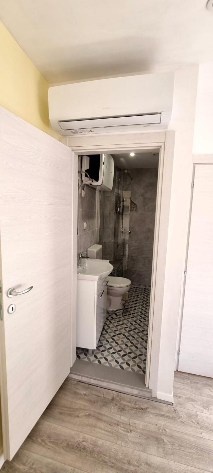 Lorenzo Old Town Apartment